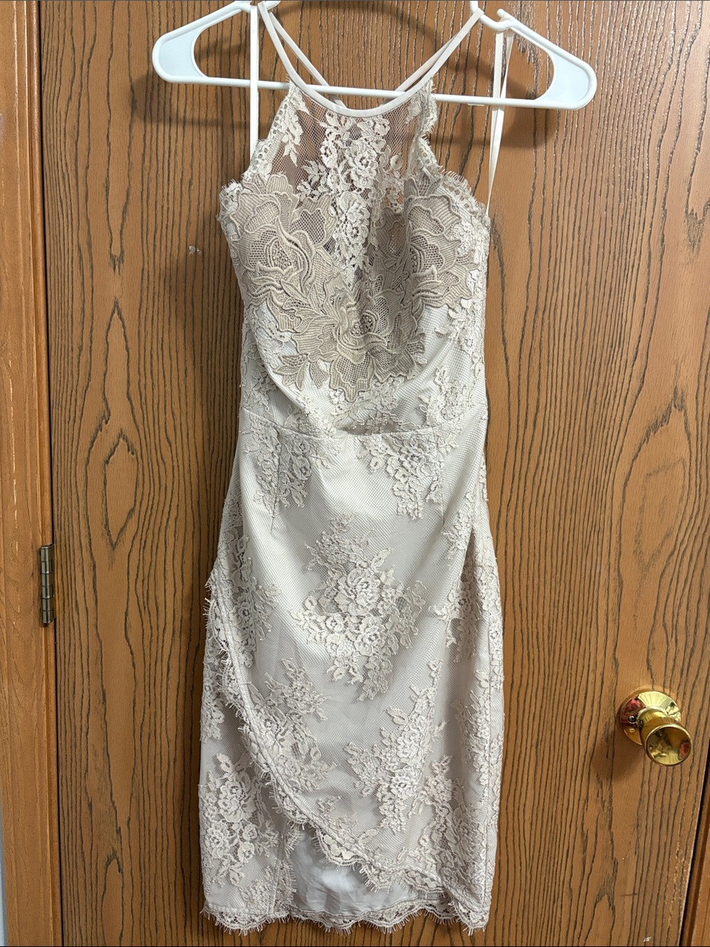 Saylor Ivory Floral Lace Halter Midi Dress with Tulip Hem Sz XS